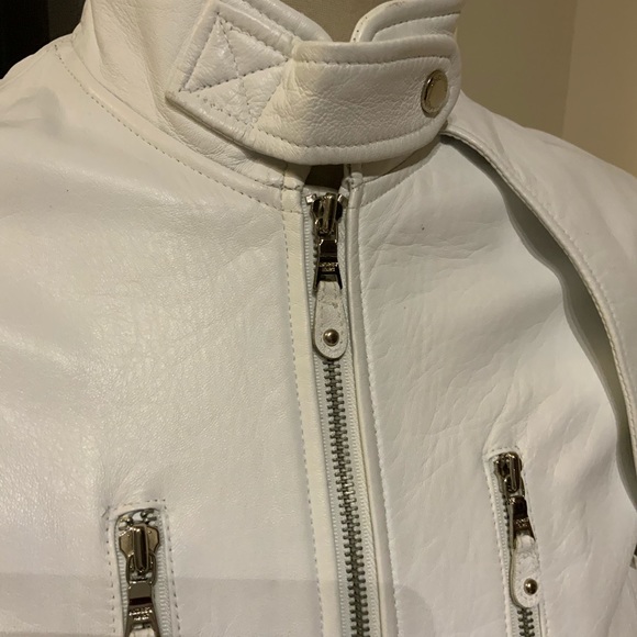 White Andre Marc leather crop jacket ( final sale) - Picture 4 of 9